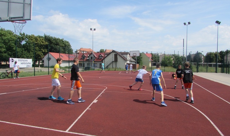 Ilustracja do artykułu II Edycja Streetball ORLIK 2016 o Puchar Prezesa Sokoła Międzychód