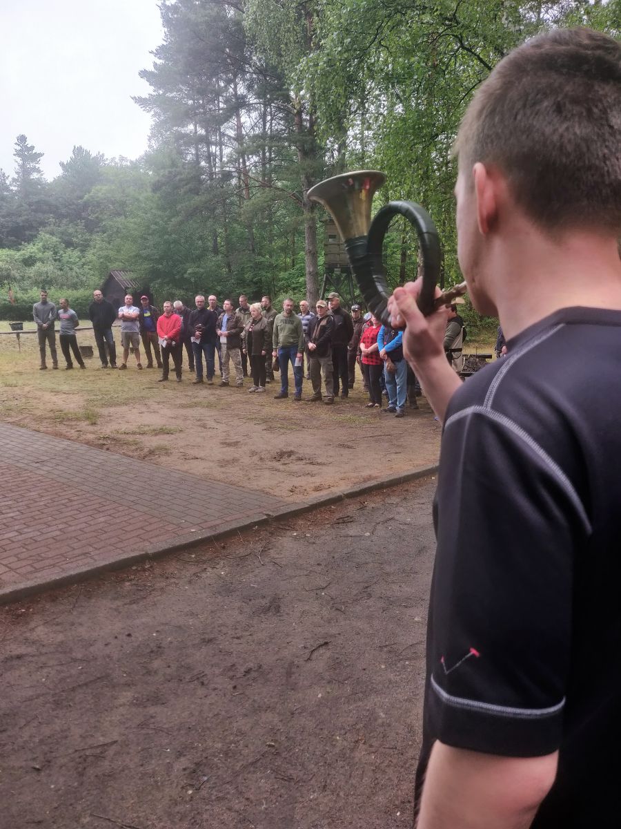 Zdjęcie z zawodów strzeleckich. 